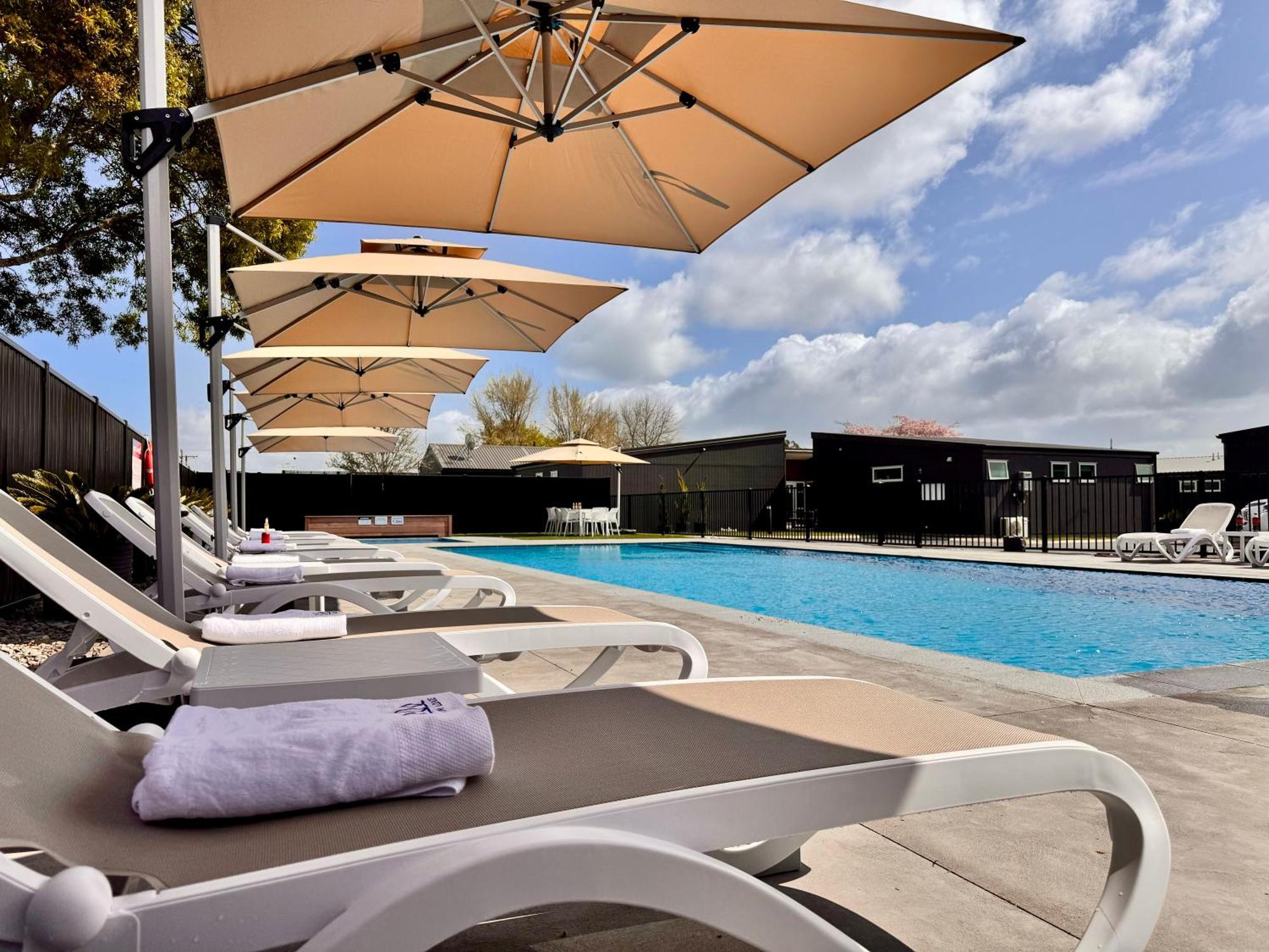 كامبريدج Podium Lodge المظهر الخارجي الصورة
