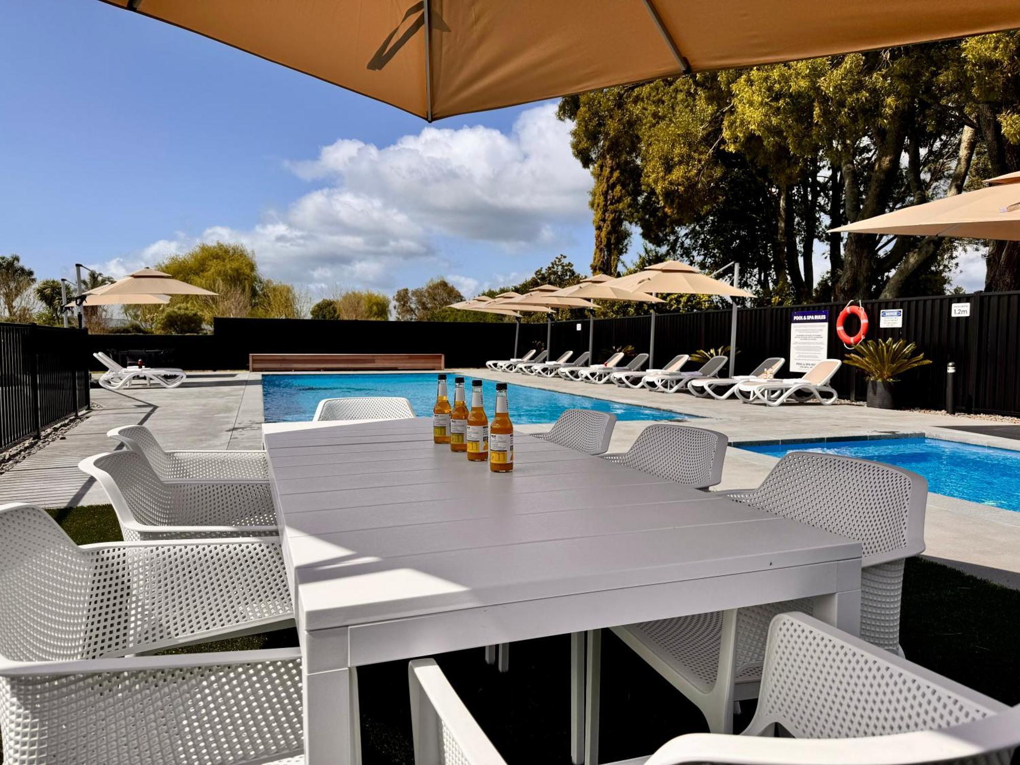 كامبريدج Podium Lodge المظهر الخارجي الصورة